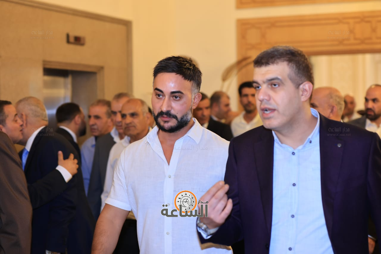 Madar Al-Saa Images 0.7058361779178092