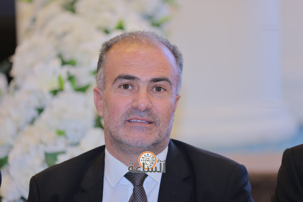 Madar Al-Saa Images 0.18415791784517488