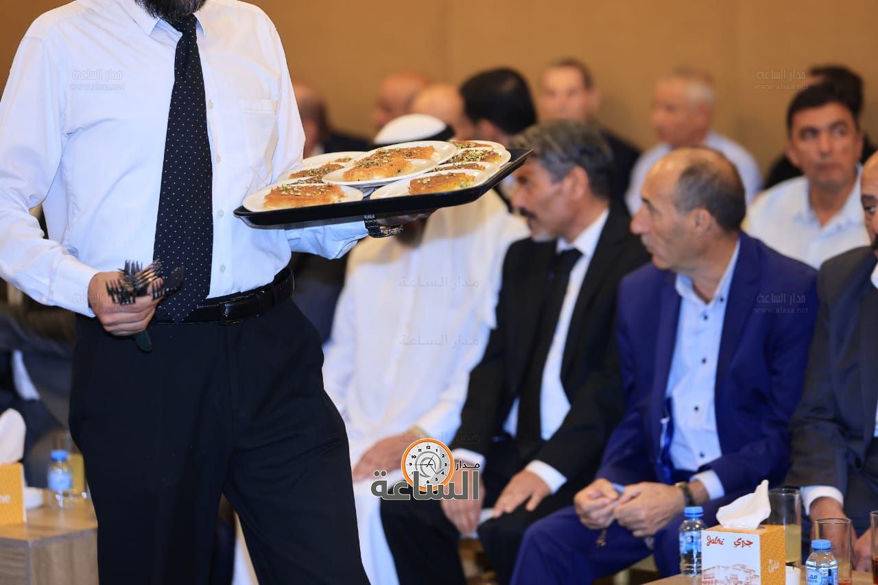 Madar Al-Saa Images 0.37369879931151684