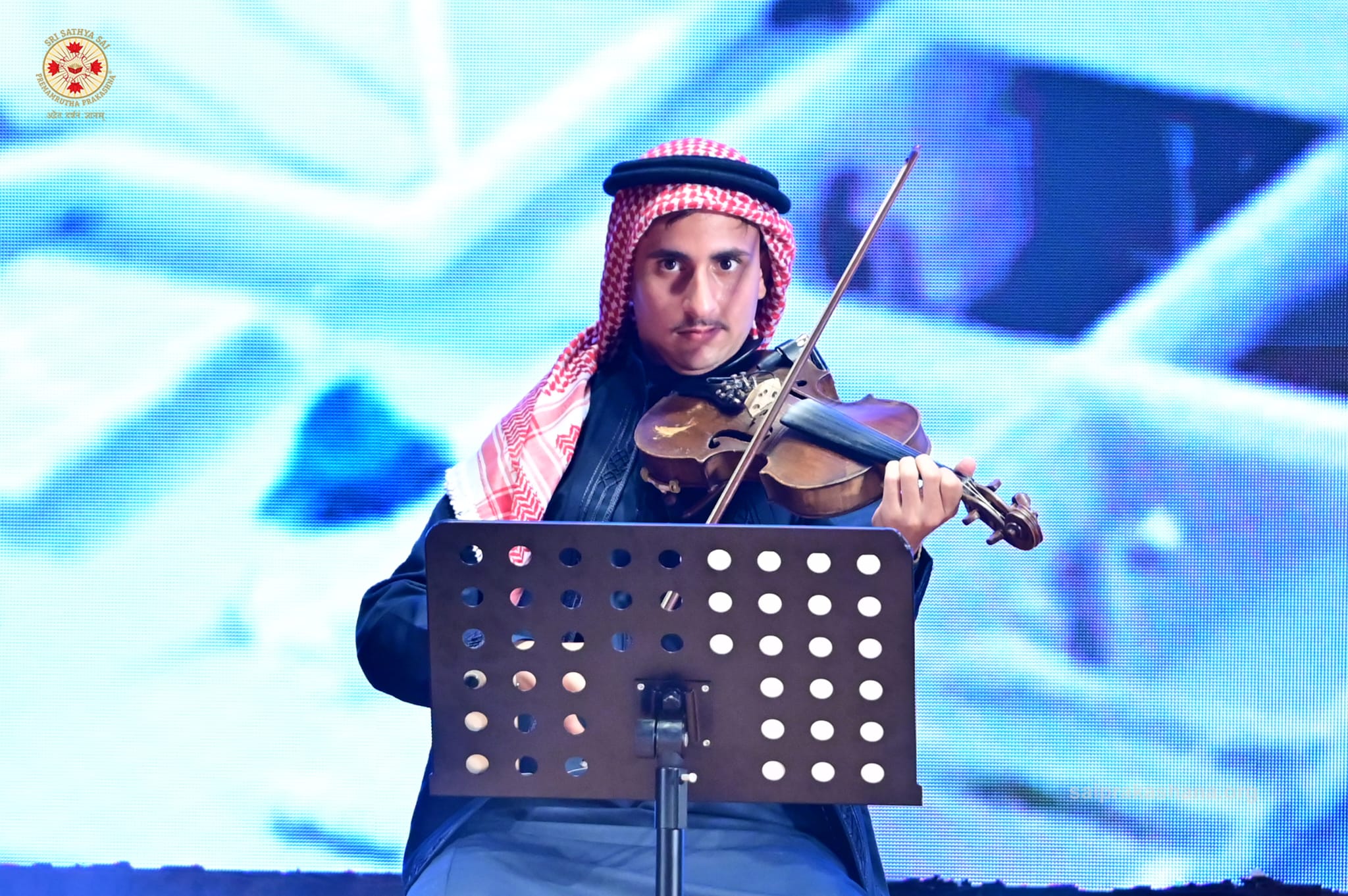 Madar Al-Saa Images 0.16694456631374188