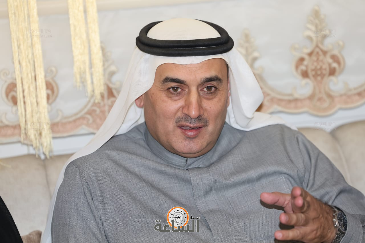 Madar Al-Saa Images 0.2899955058436826