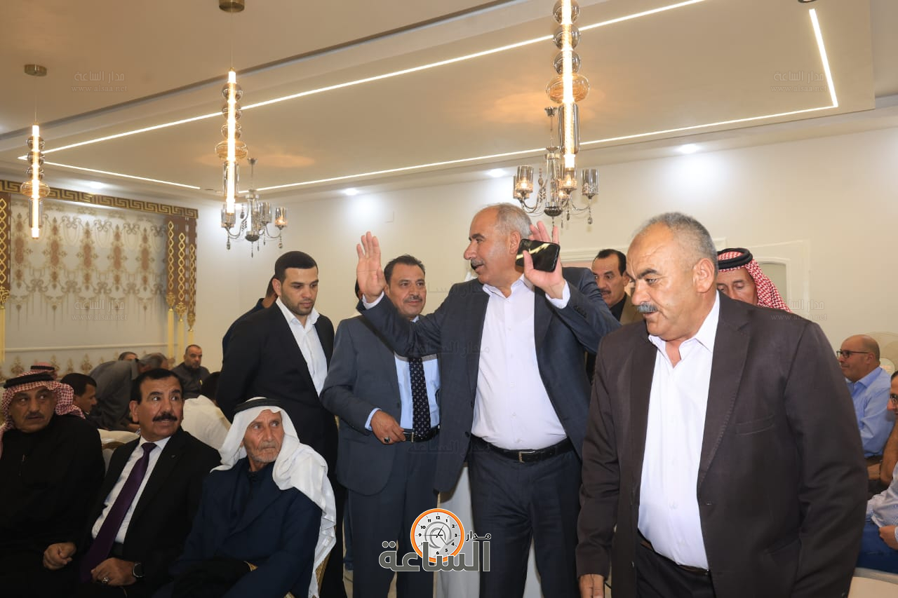 Madar Al-Saa Images 0.4088779322003512