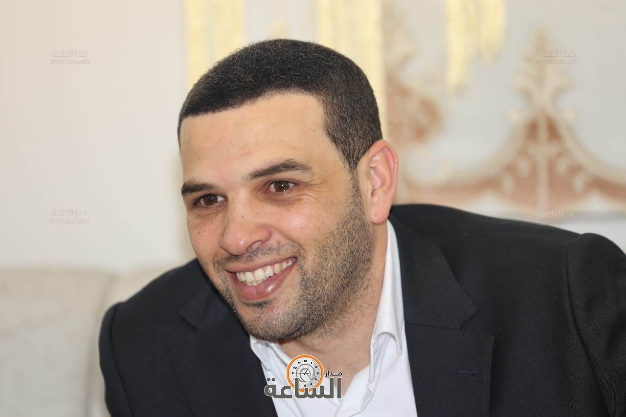 Madar Al-Saa Images 0.5628497760968736