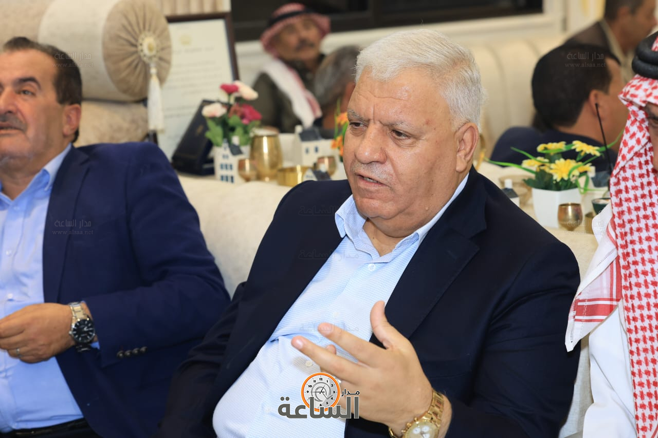 Madar Al-Saa Images 0.04738859524708128