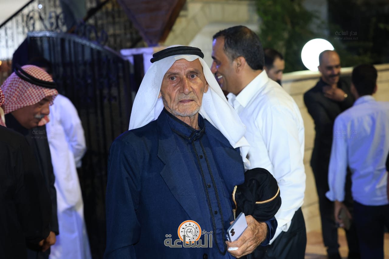 Madar Al-Saa Images 0.23875087446627896