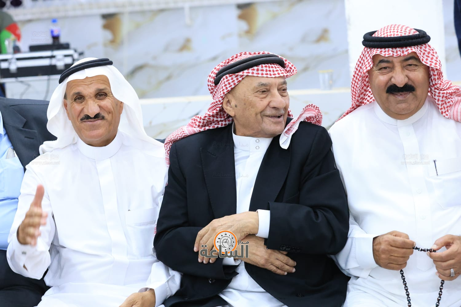 Madar Al-Saa Images 0.6358745560786013