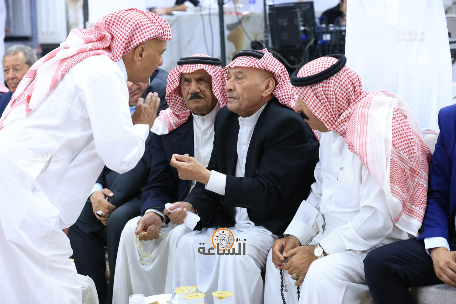 Madar Al-Saa Images 0.9831100856758668