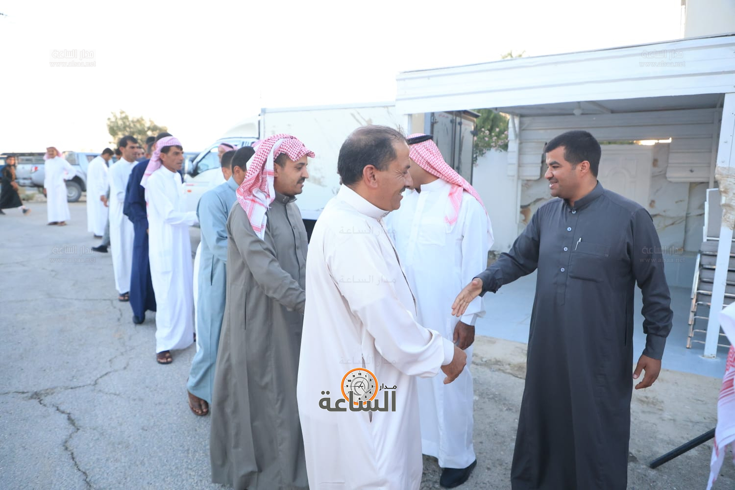 Madar Al-Saa Images 0.9399234210973026