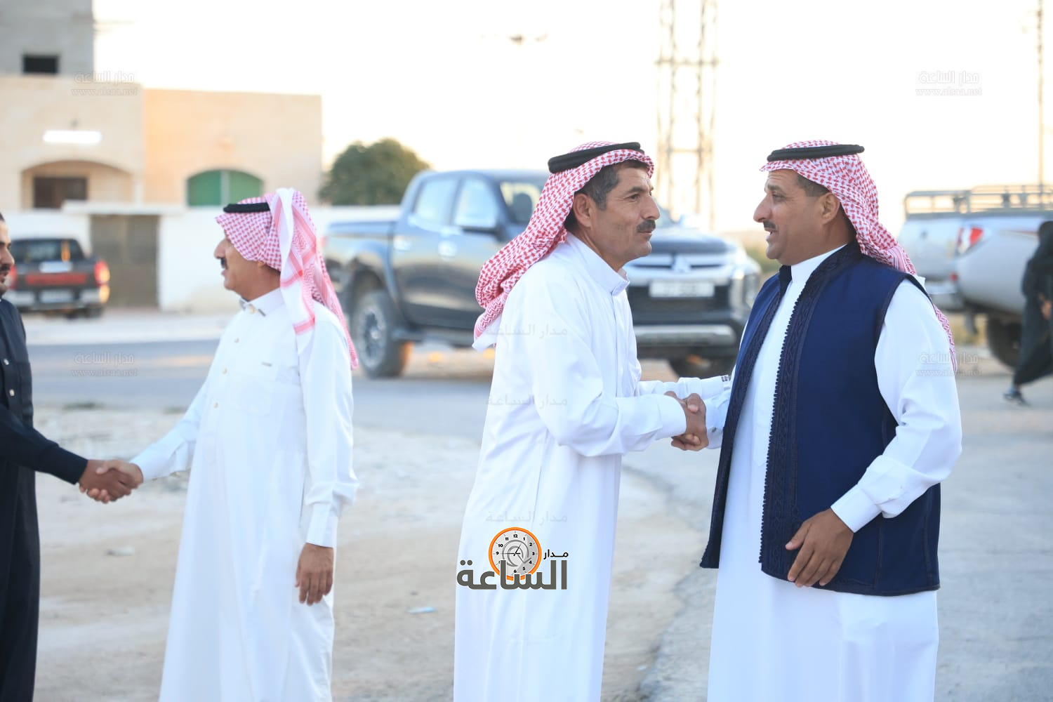 Madar Al-Saa Images 0.481613069385586