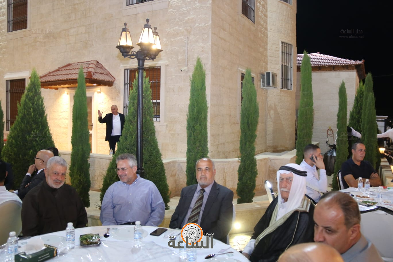 Madar Al-Saa Images 0.2648398392857729