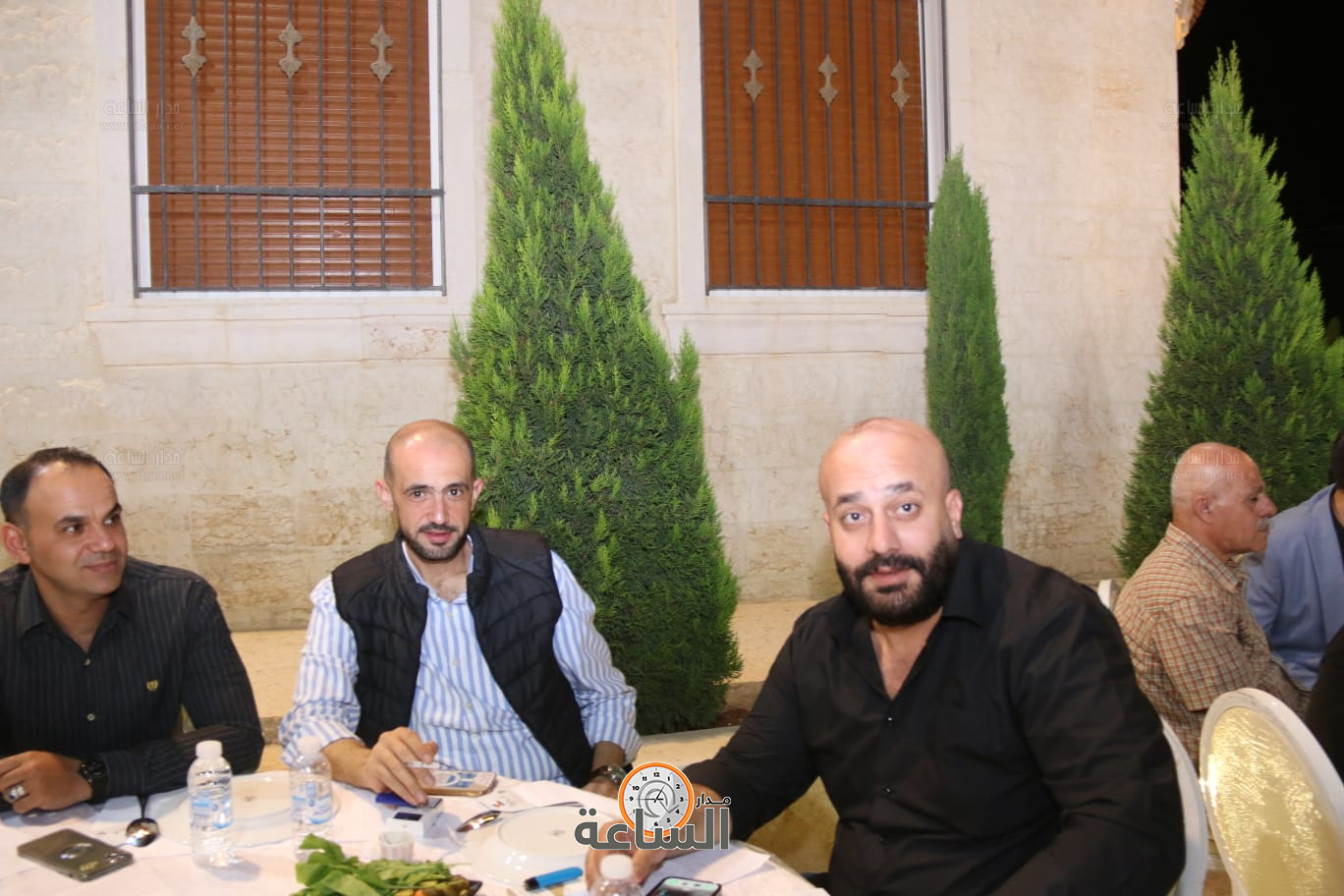 Madar Al-Saa Images 0.6914915466620019