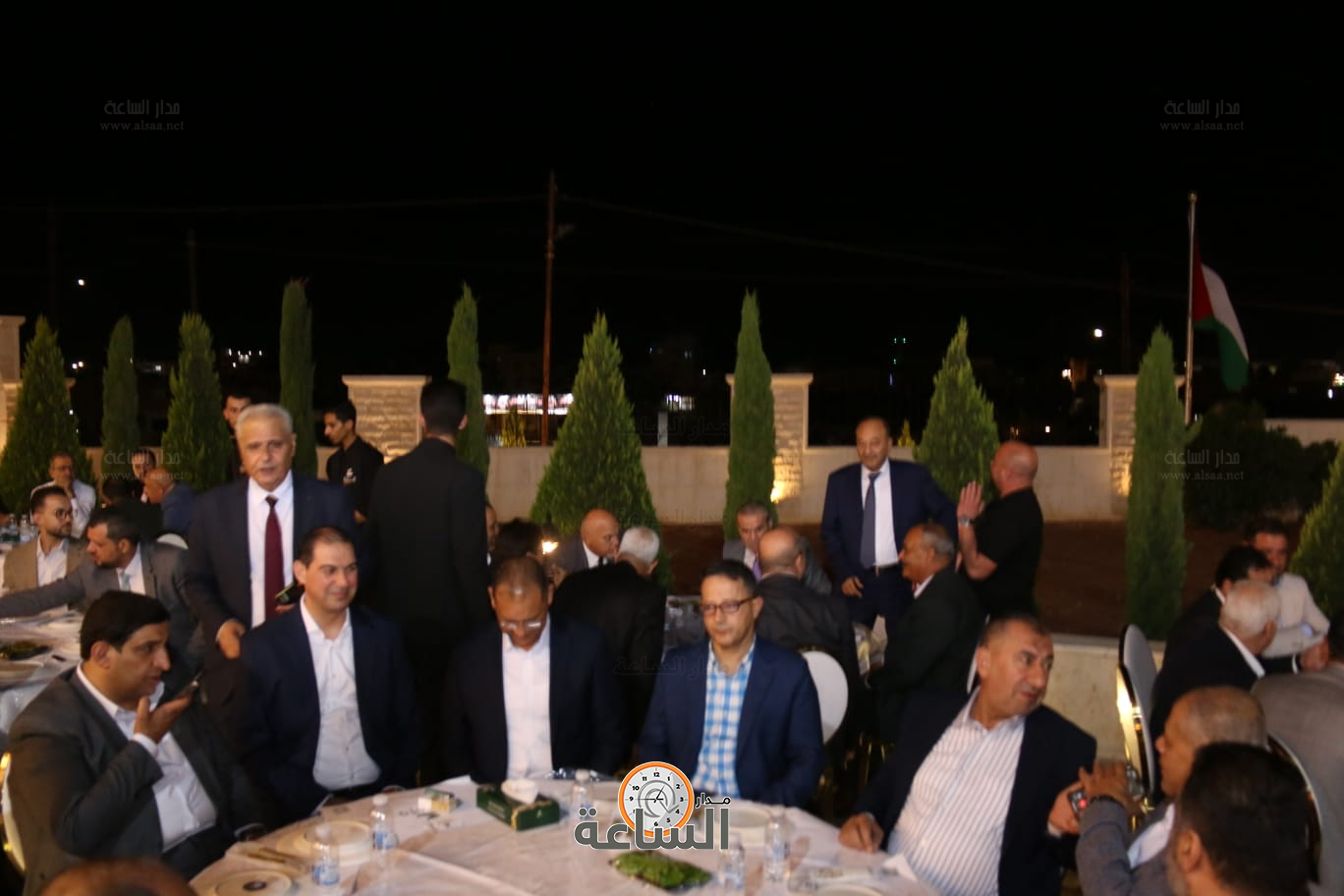 Madar Al-Saa Images 0.5001690169920184