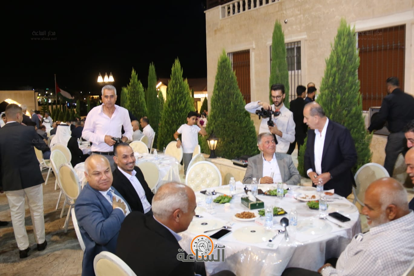 Madar Al-Saa Images 0.9904253053008228