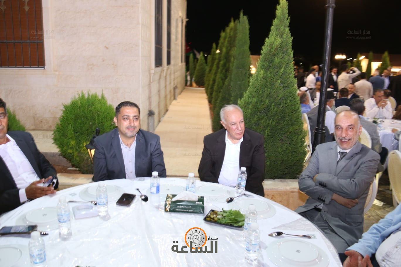 Madar Al-Saa Images 0.7373714151237416