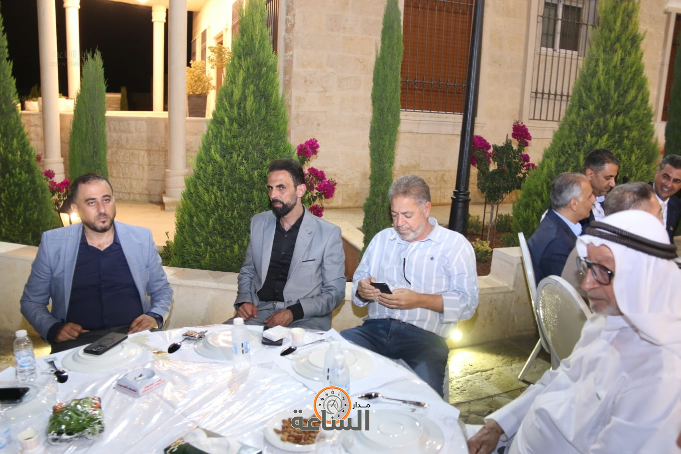 Madar Al-Saa Images 0.04461164816752994