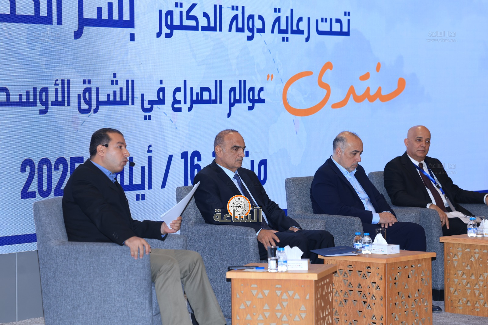 Madar Al-Saa Images 0.8051758866348206