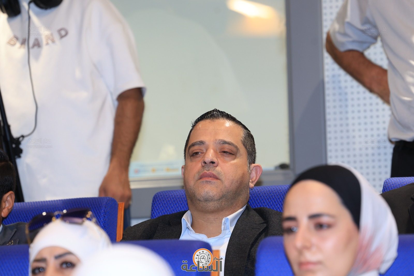 Madar Al-Saa Images 0.2857059444605117