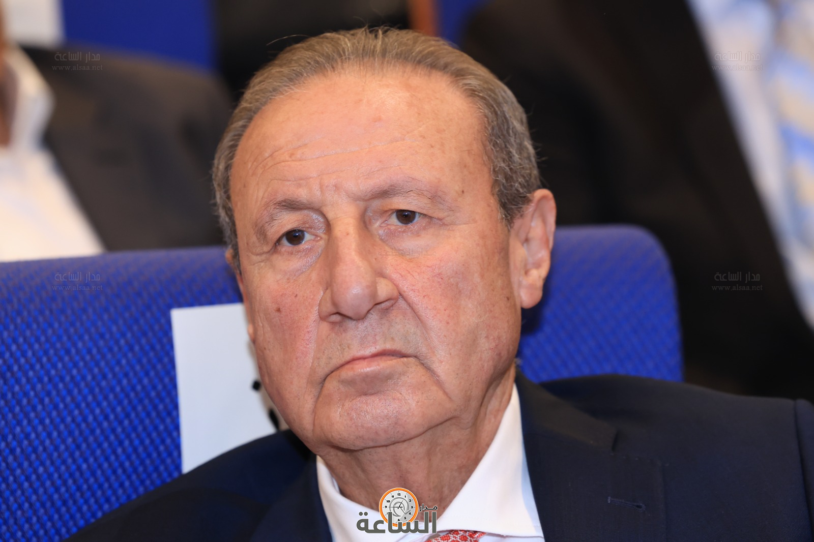 Madar Al-Saa Images 0.5344236181174138