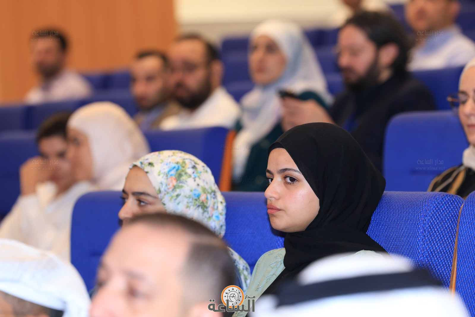 Madar Al-Saa Images 0.7821737317679055