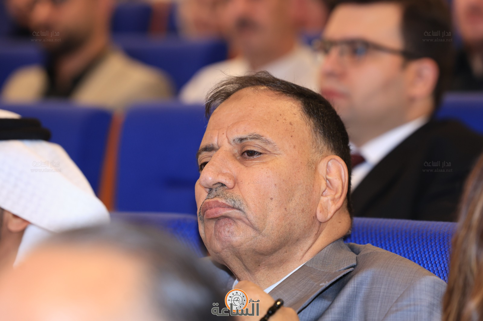 Madar Al-Saa Images 0.985274473264317