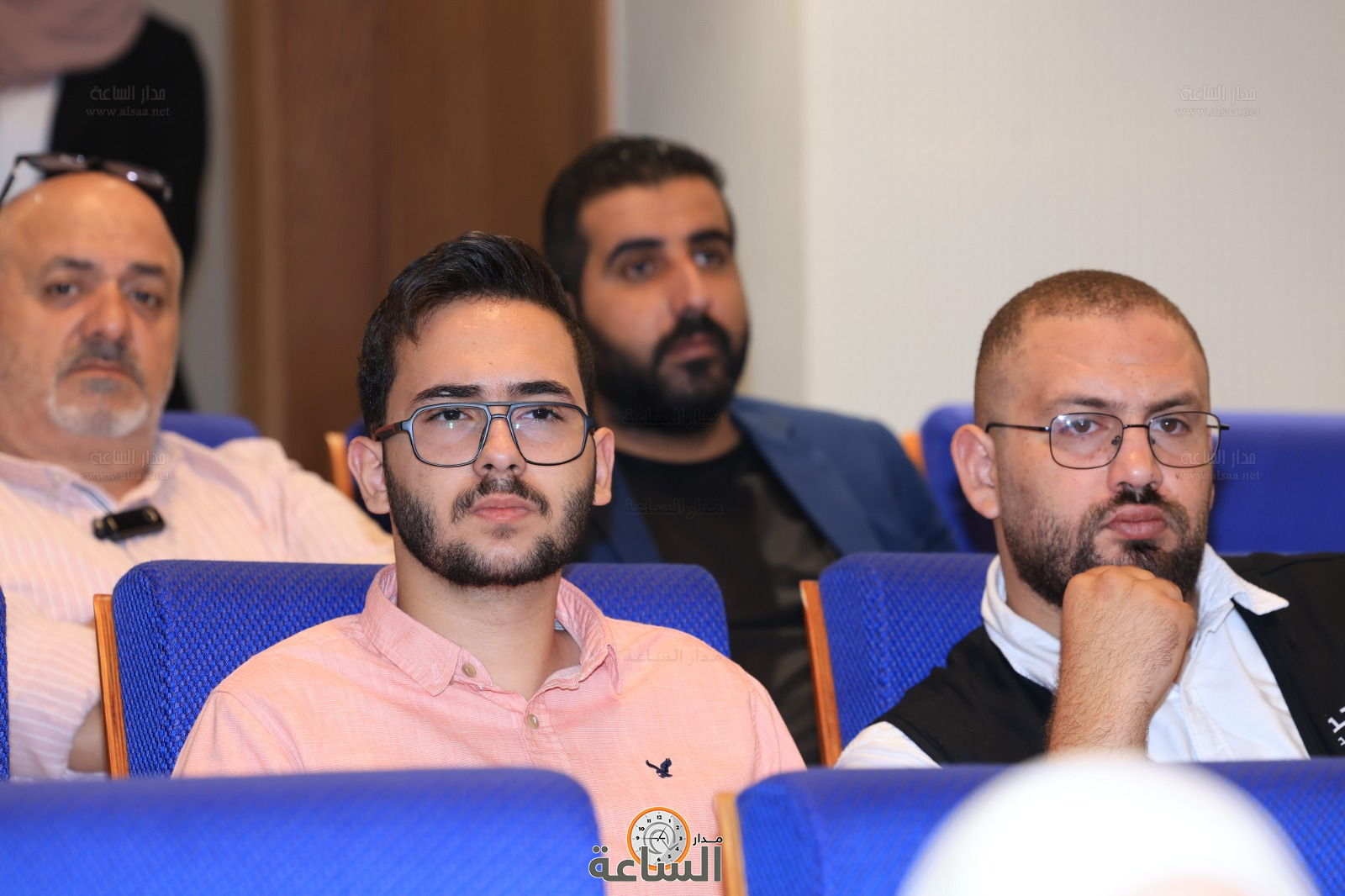 Madar Al-Saa Images 0.8112255288154722