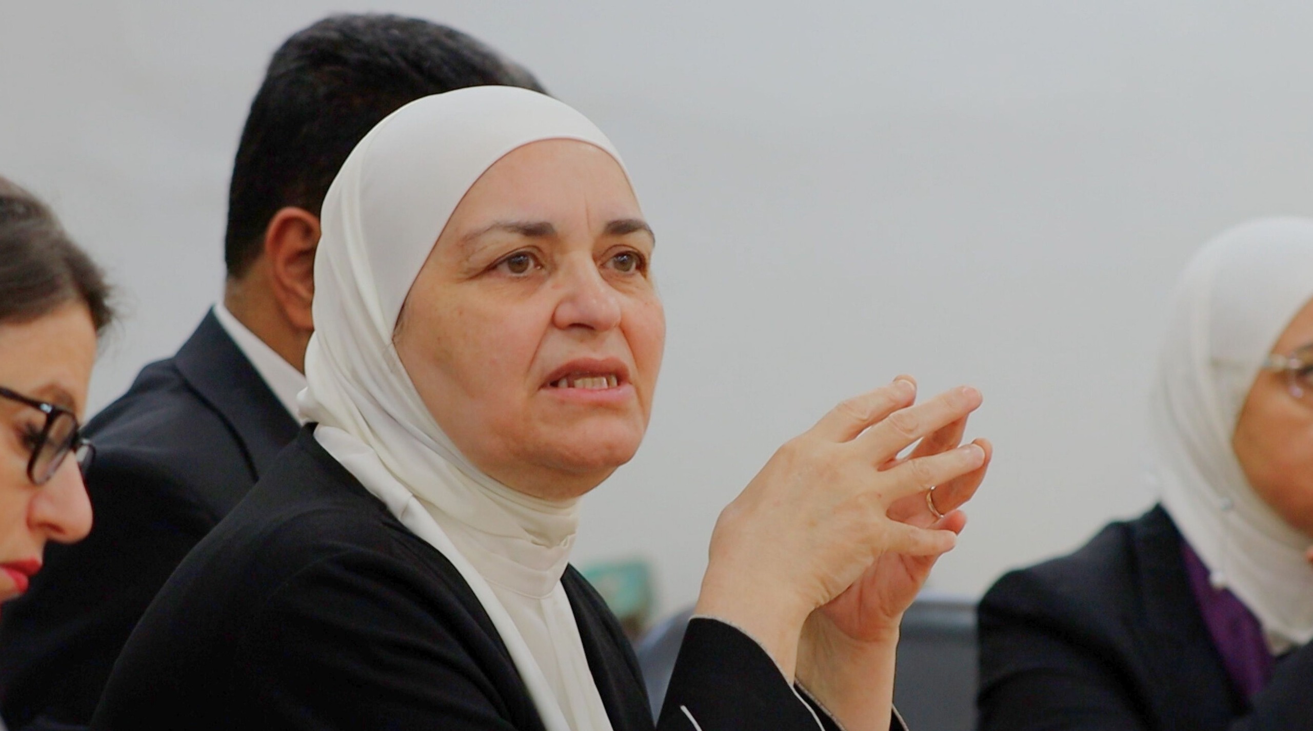 Madar Al-Saa Images 0.3434042467704419