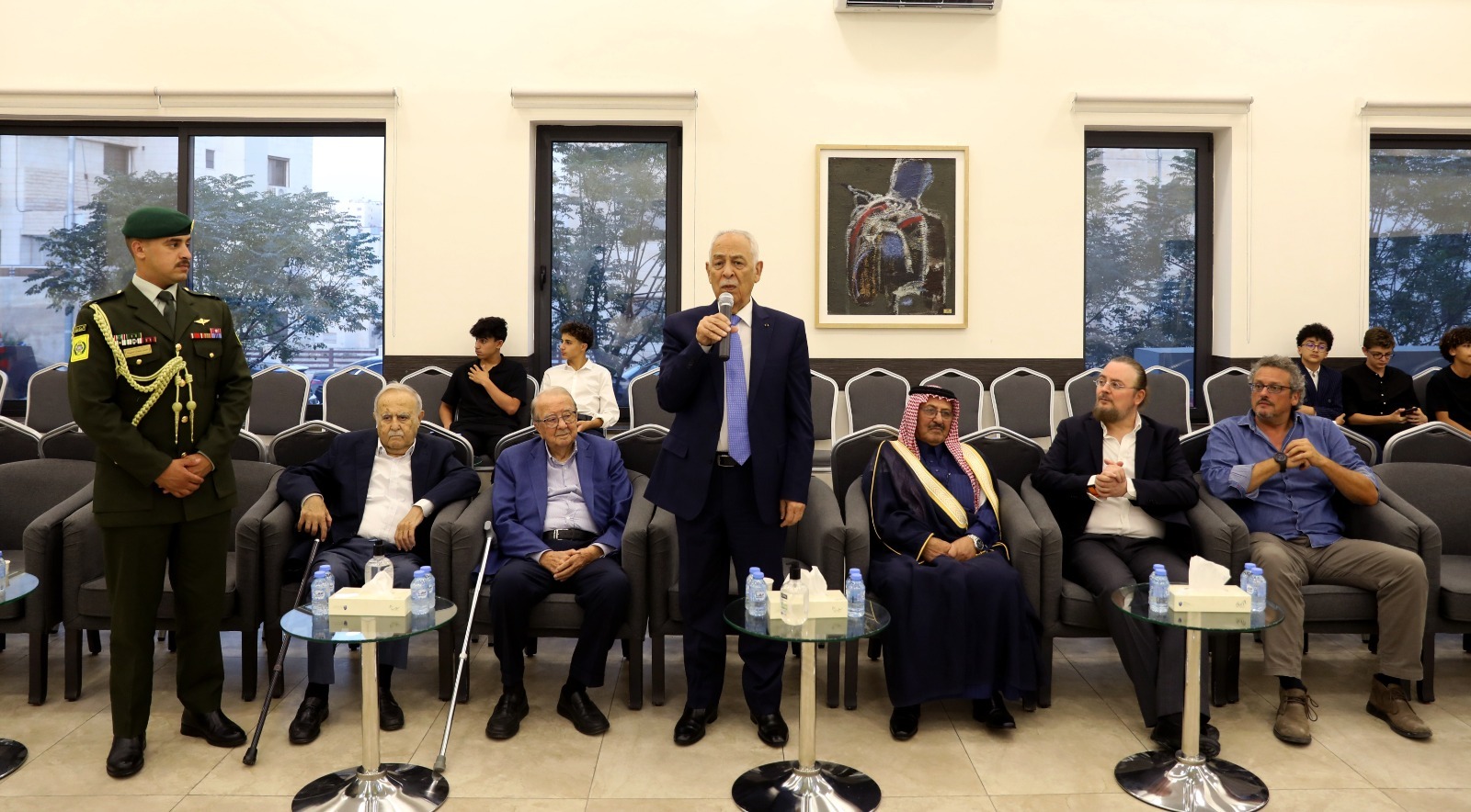 Madar Al-Saa Images 0.20796077050698059