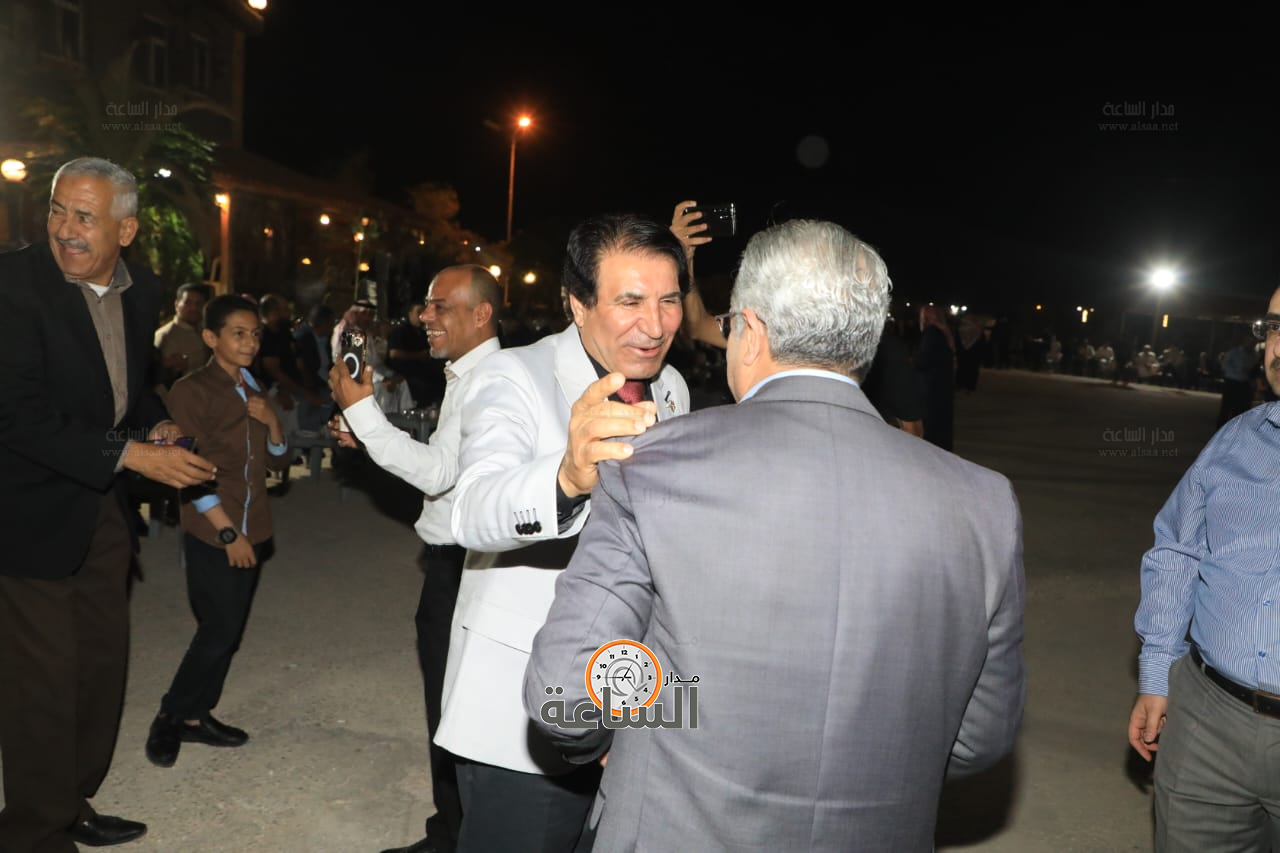 Madar Al-Saa Images 0.6581969392099501