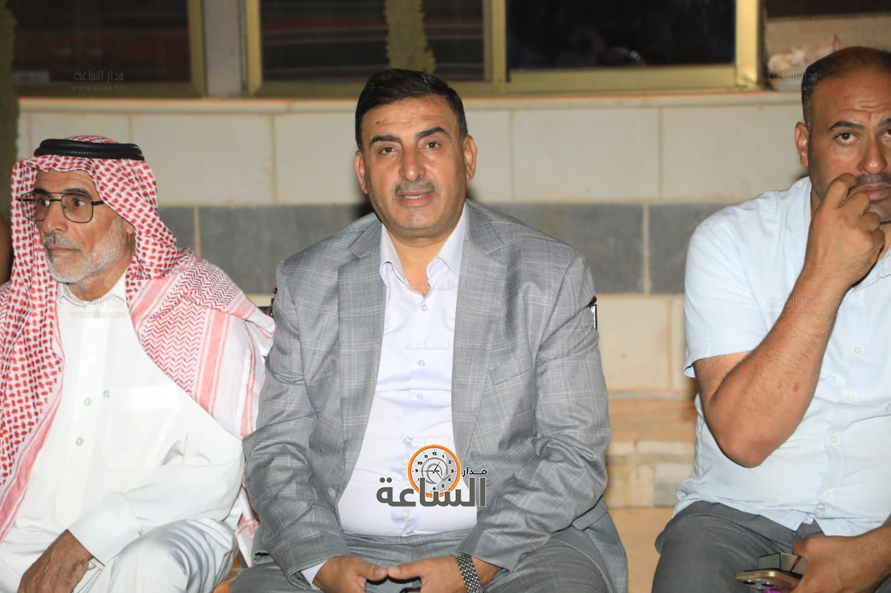 Madar Al-Saa Images 0.4510053619988974