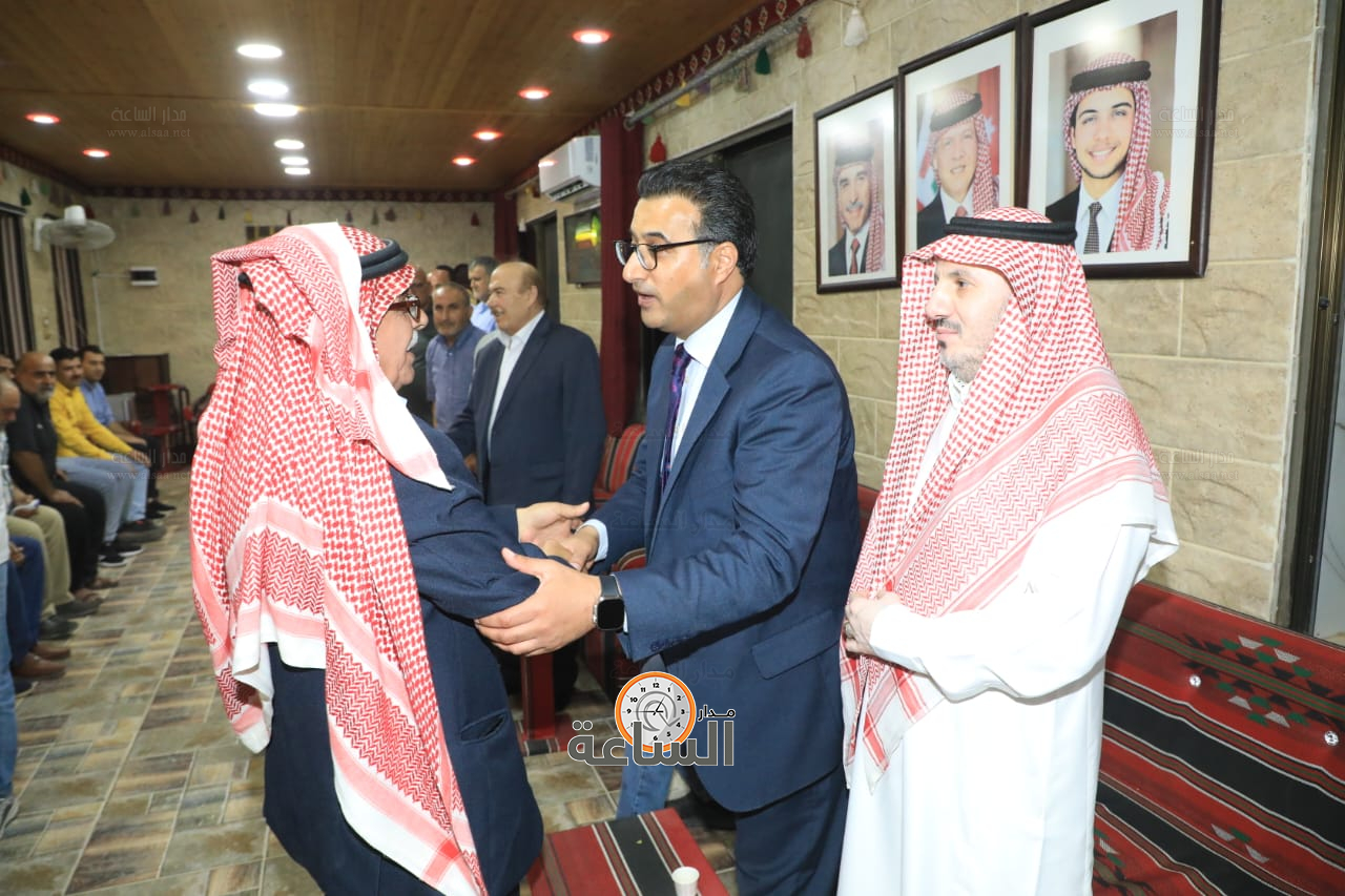 Madar Al-Saa Images 0.7651649772174787