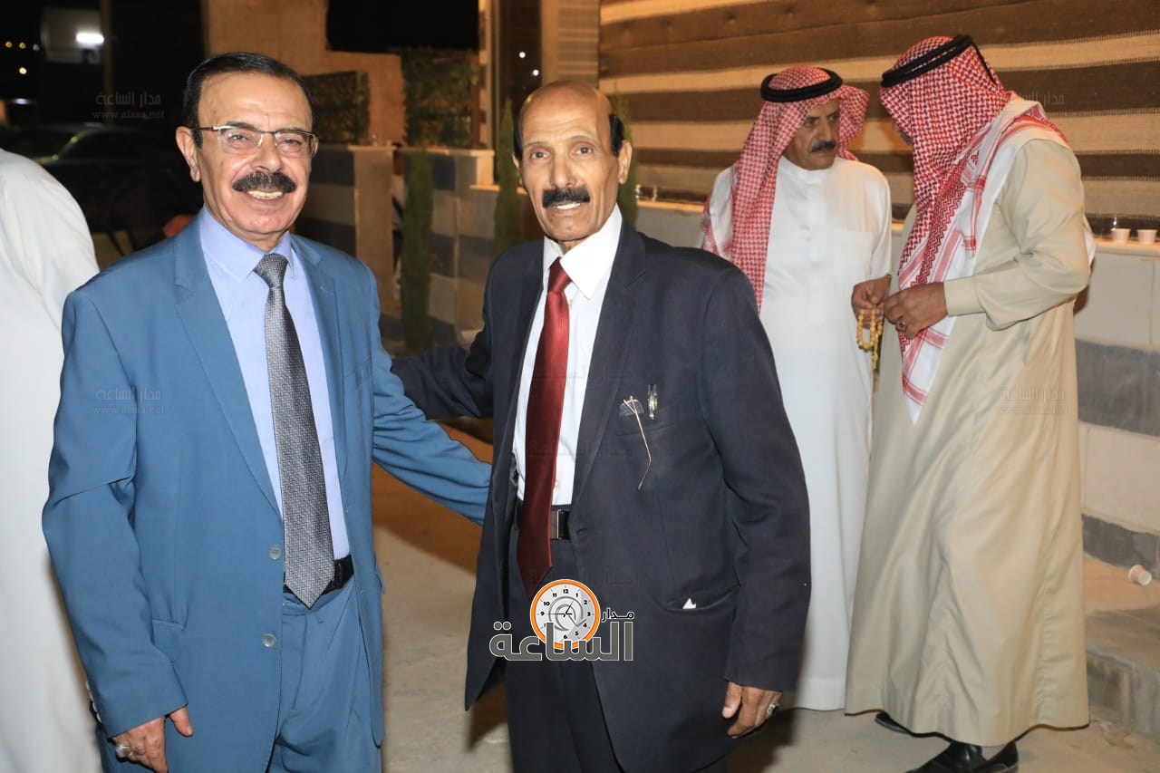 Madar Al-Saa Images 0.40287733438876494