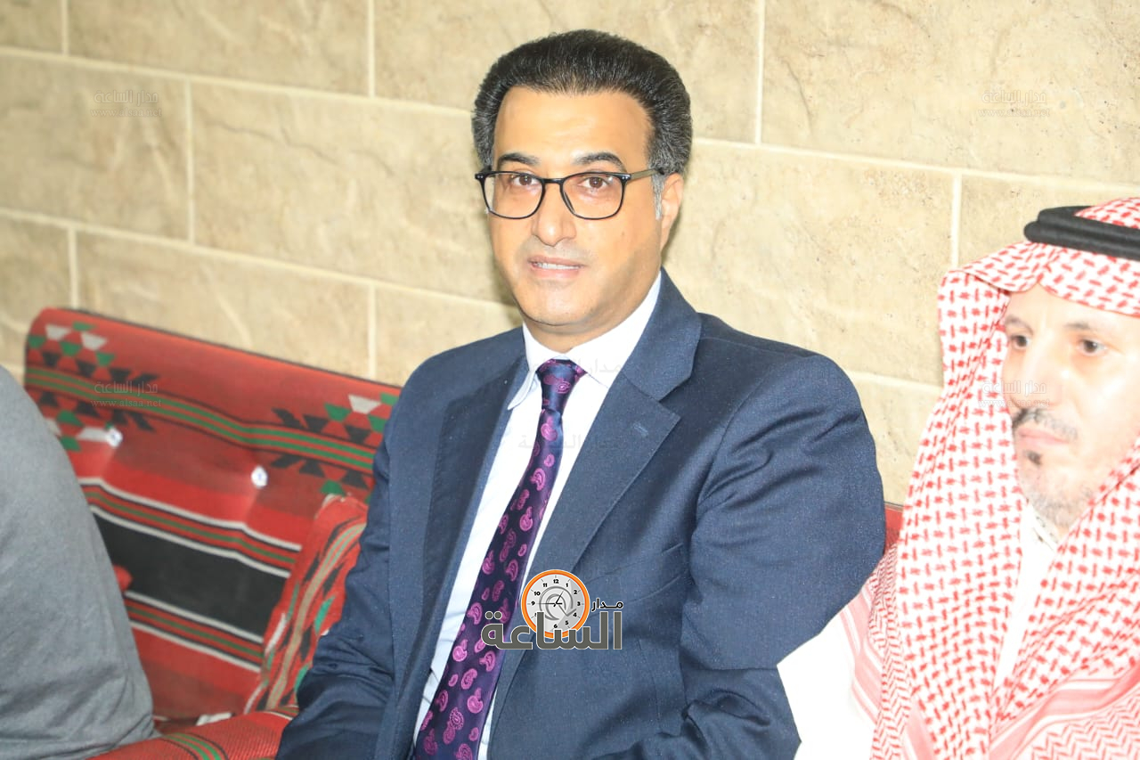 Madar Al-Saa Images 0.458039385809049