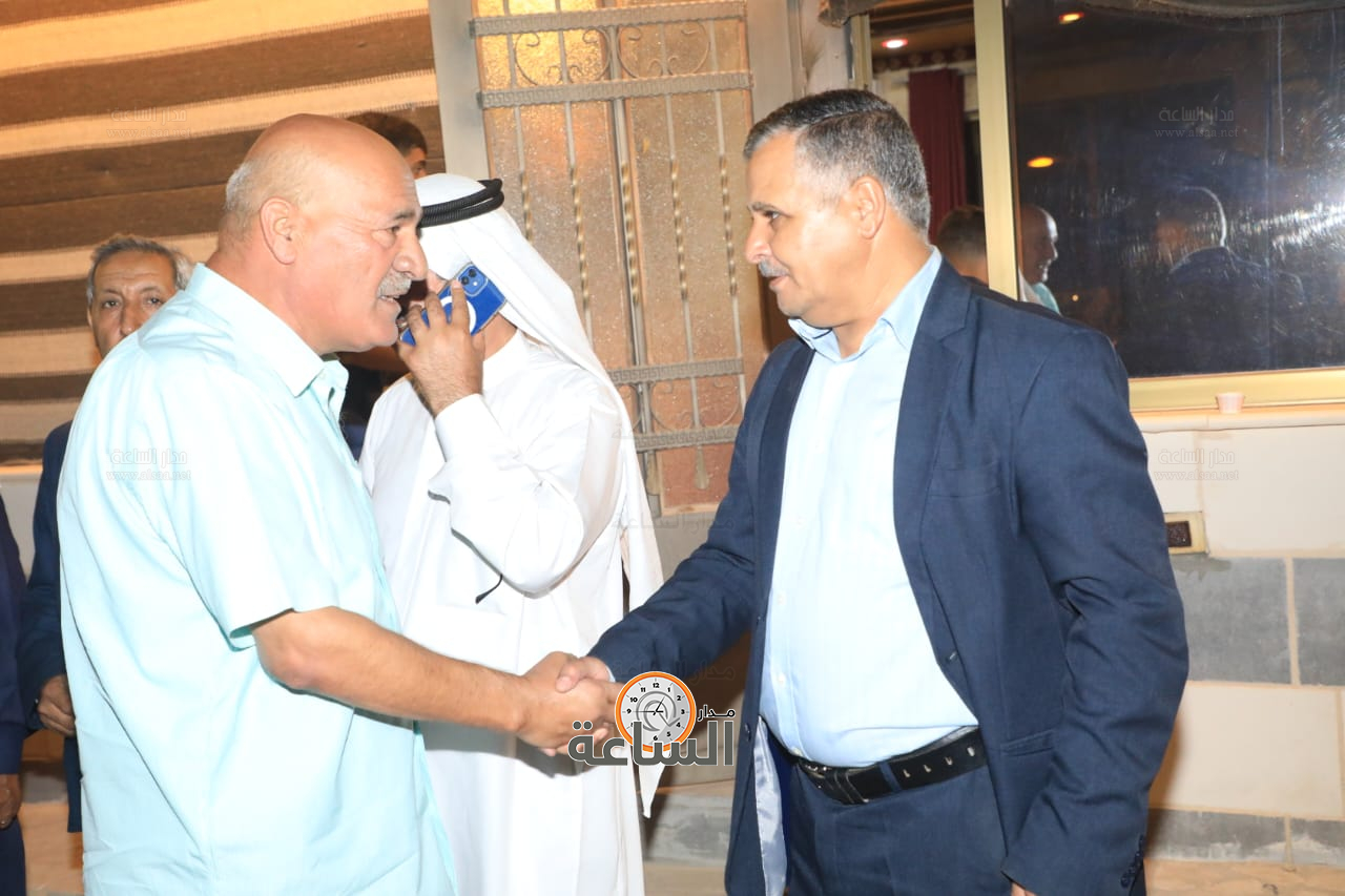 Madar Al-Saa Images 0.41633017617540446