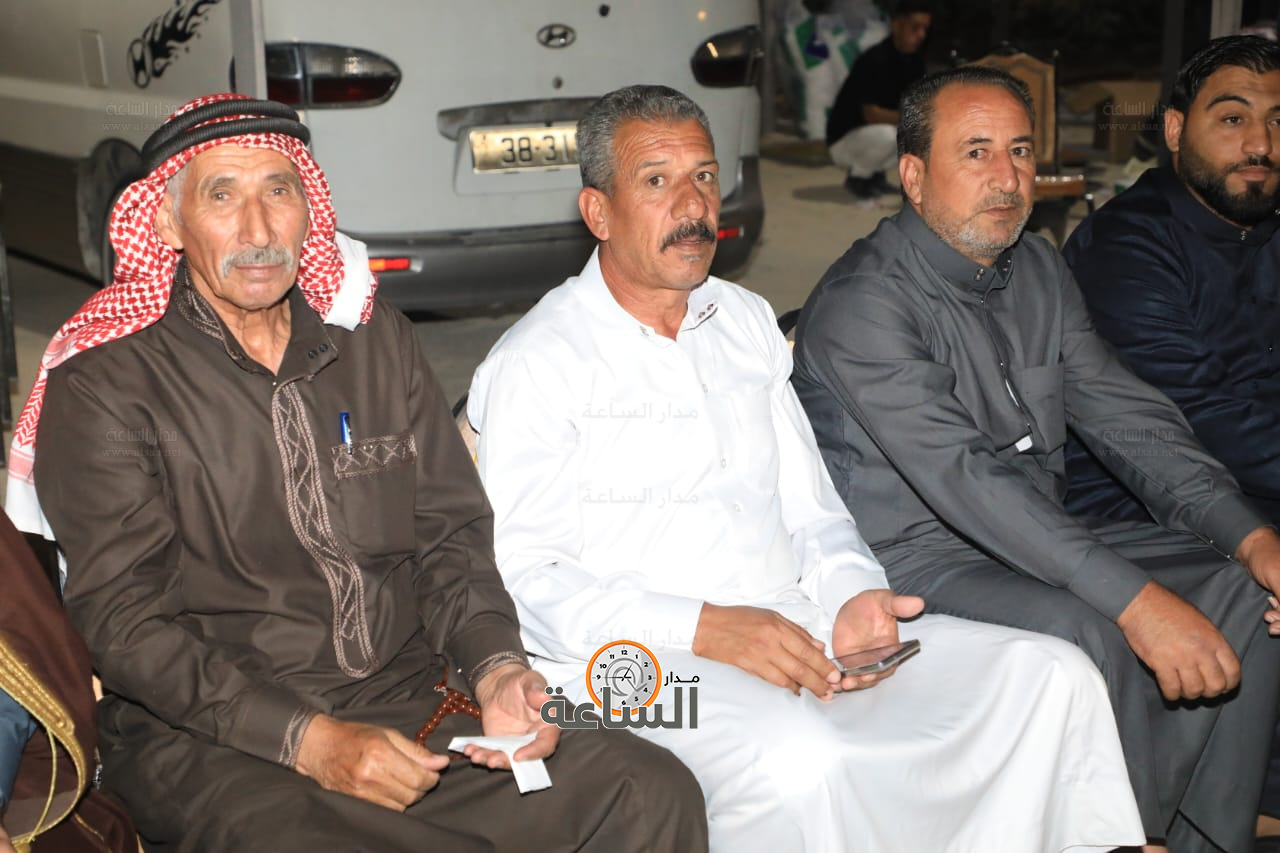 Madar Al-Saa Images 0.07335374031490327