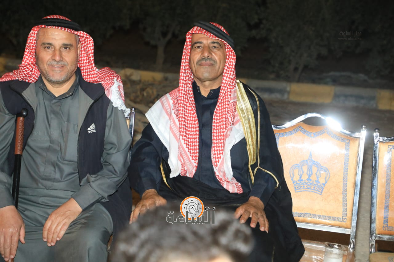 Madar Al-Saa Images 0.3903541383137724