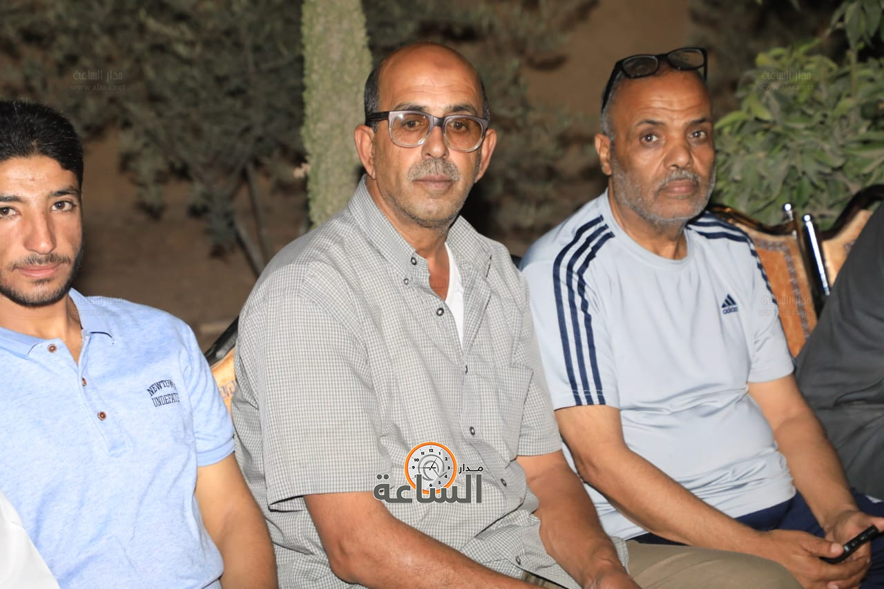 Madar Al-Saa Images 0.6930199465002376