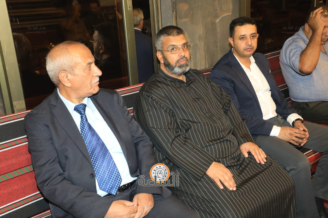 Madar Al-Saa Images 0.3554255159138512