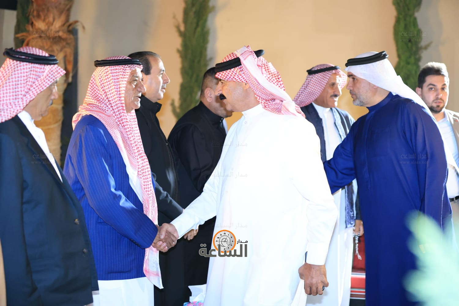 Madar Al-Saa Images 0.43423856611987866