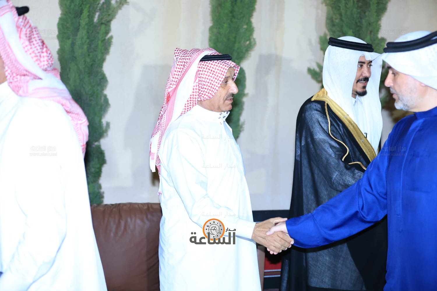 Madar Al-Saa Images 0.32148800912369646