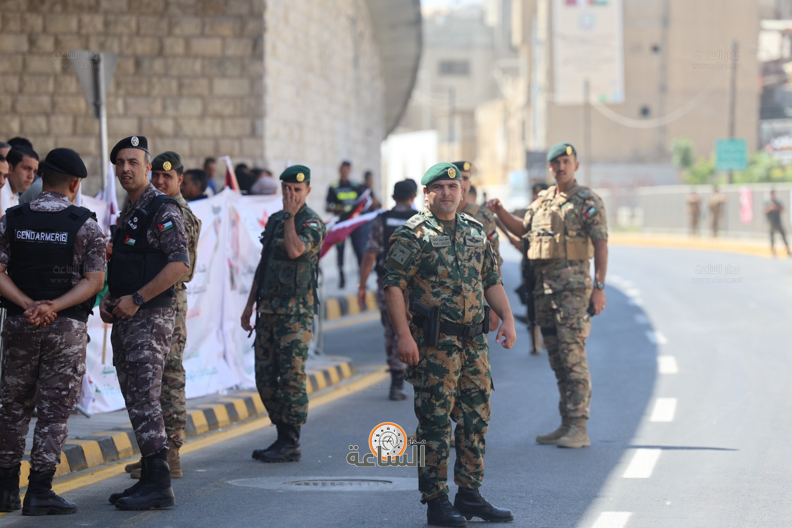 Madar Al-Saa Images 0.5648437657728883