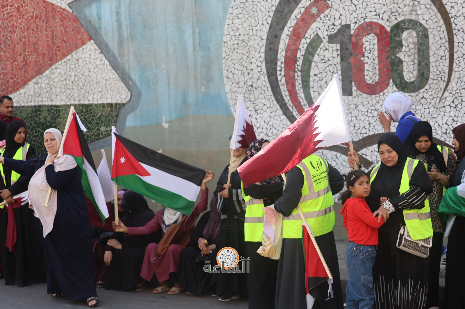 Madar Al-Saa Images 0.26756342632814