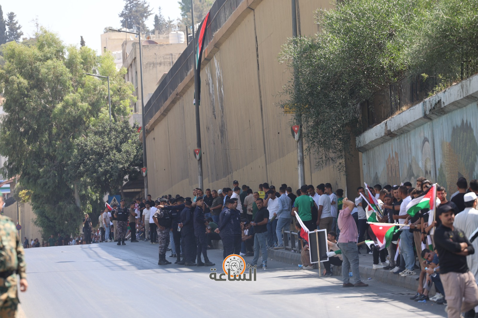 Madar Al-Saa Images 0.5904142793897076