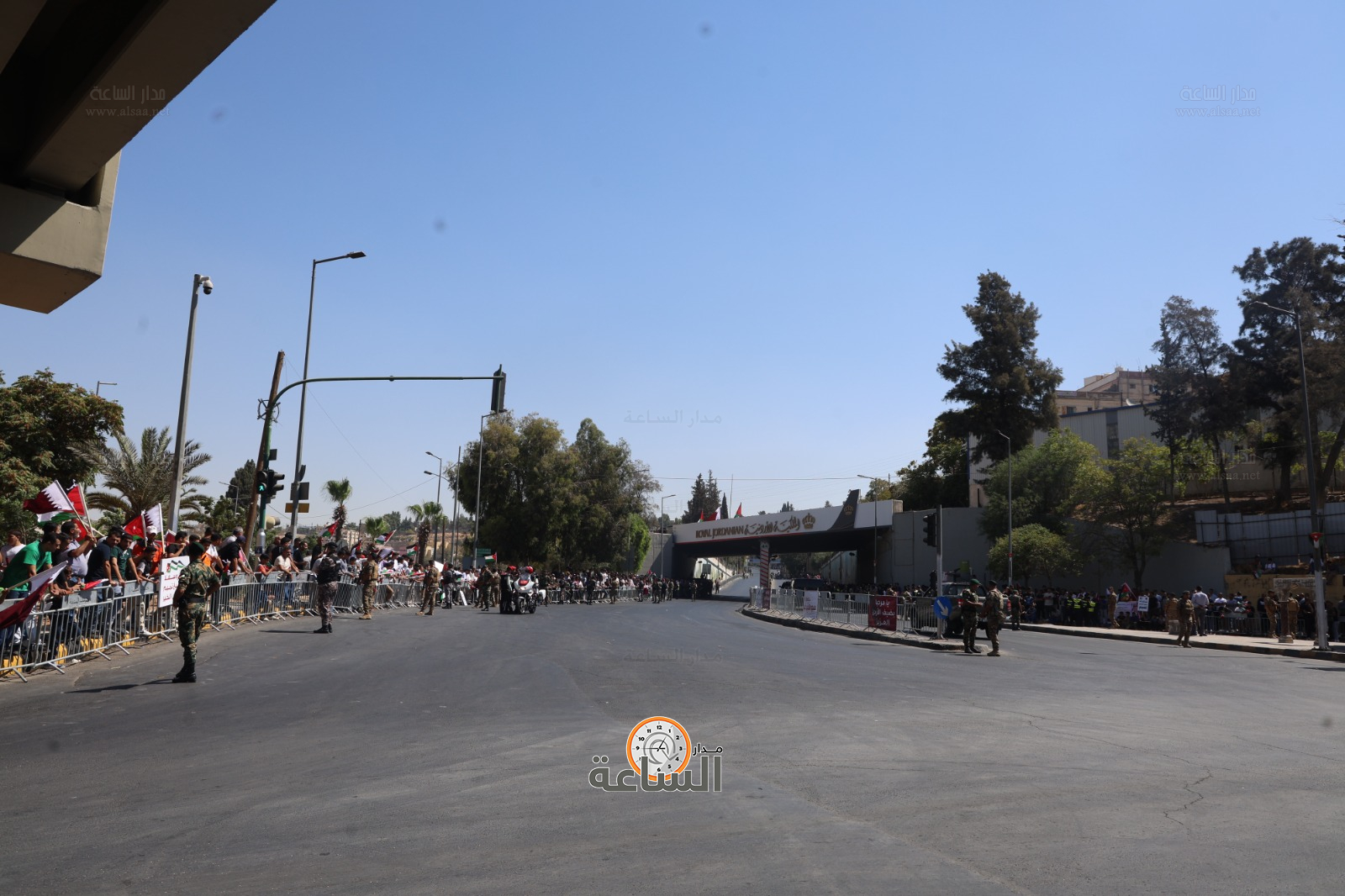 Madar Al-Saa Images 0.11062501238265698