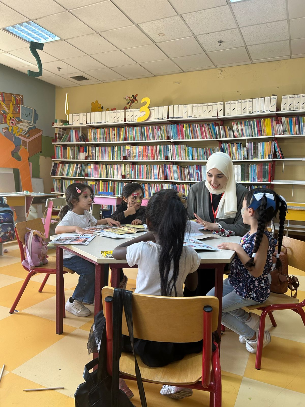 Madar Al-Saa Images 0.5528386928167577