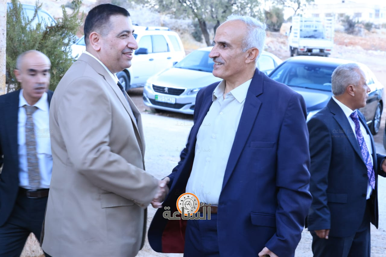 Madar Al-Saa Images 0.7935679267396399