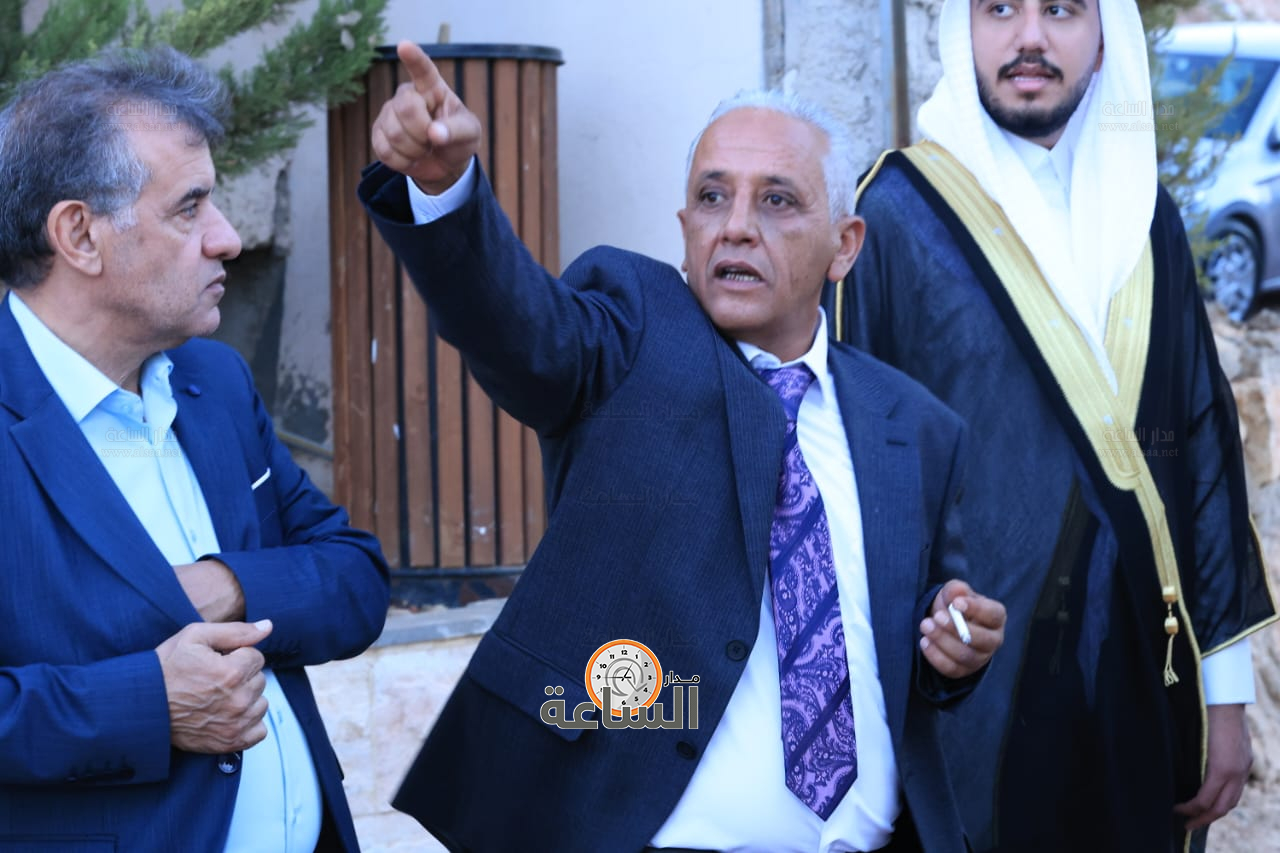 Madar Al-Saa Images 0.7639500971146834