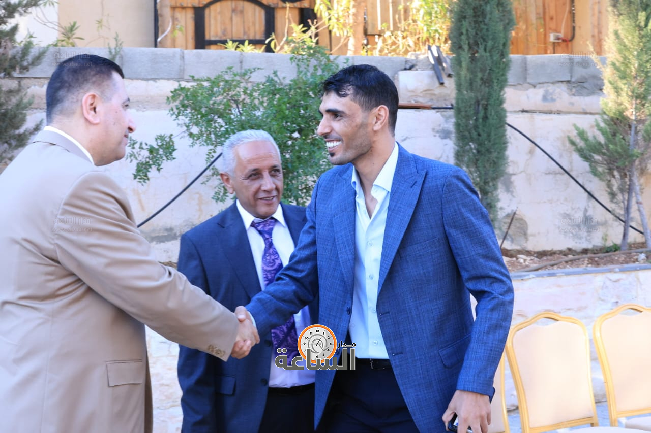 Madar Al-Saa Images 0.8821931501789873