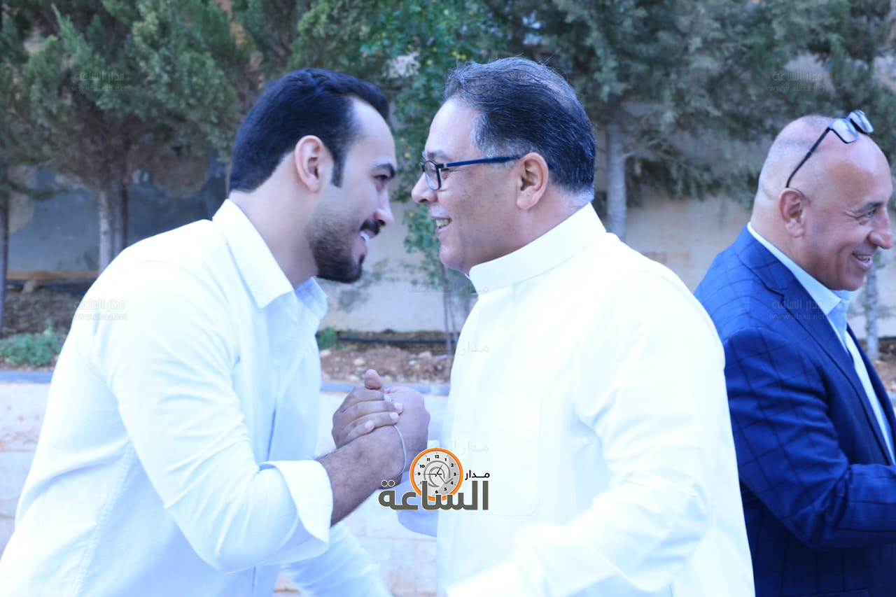 Madar Al-Saa Images 0.7818072945341802