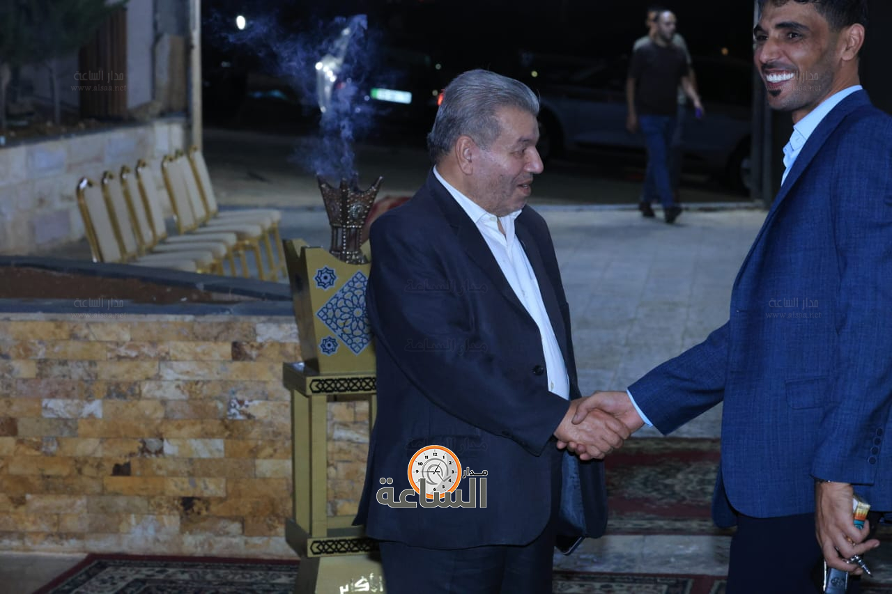 Madar Al-Saa Images 0.3938503645430592