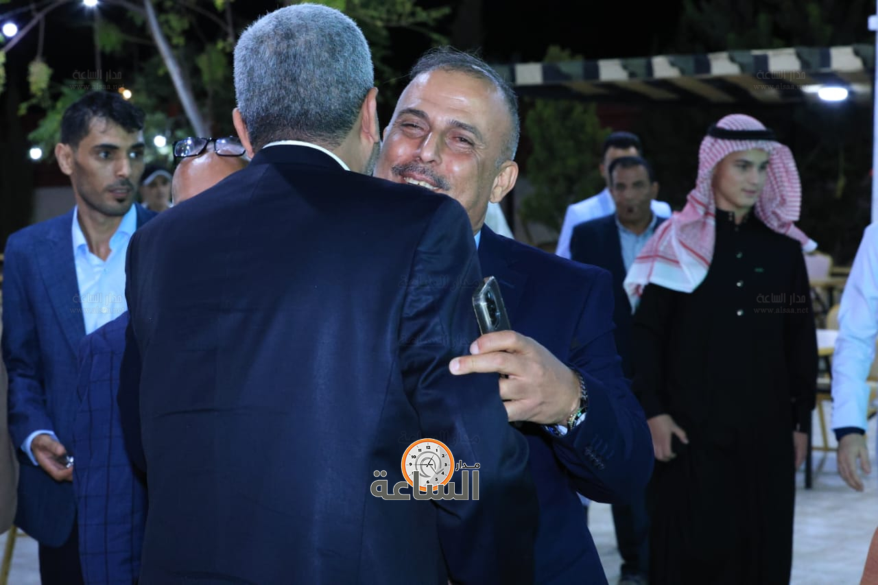 Madar Al-Saa Images 0.9861780919809015